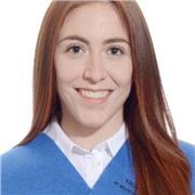 Profesora ofrece apoyo escolar personalizado y refuerzo en todas las materias